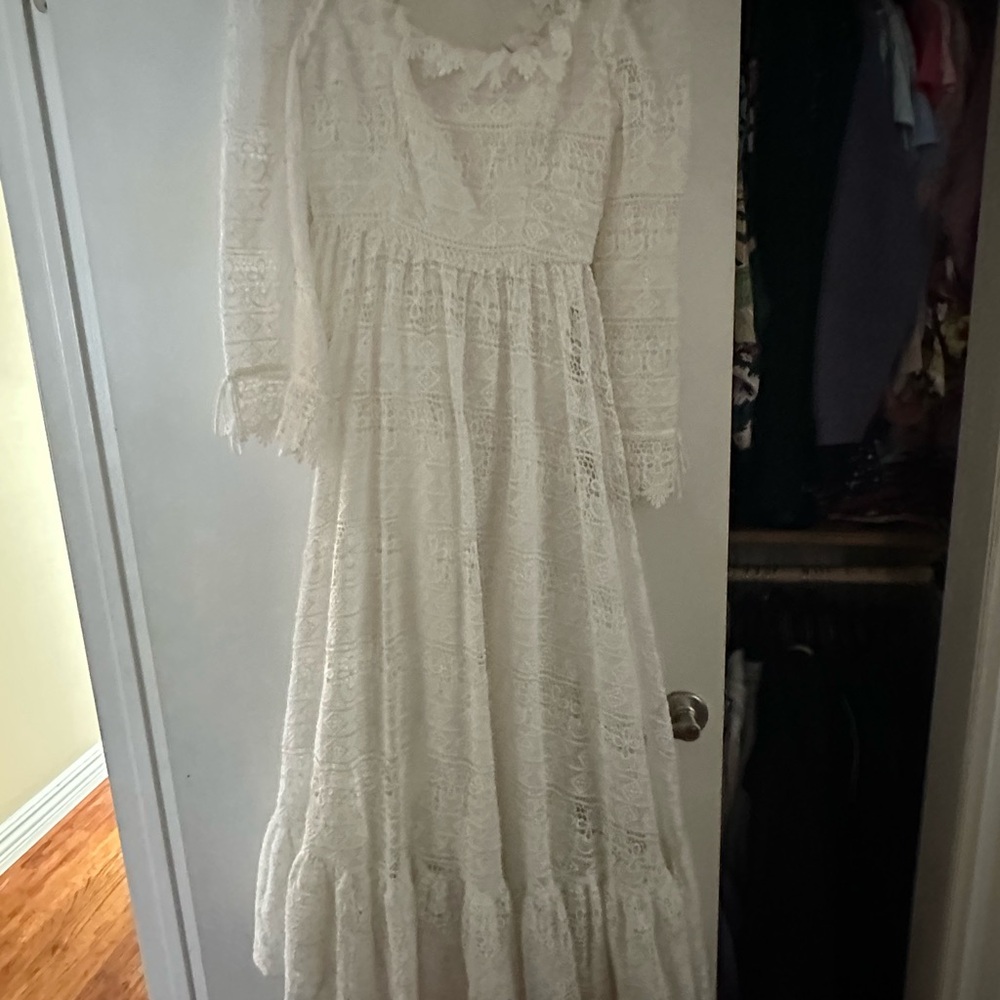 Glamour Ivory Lace Dress